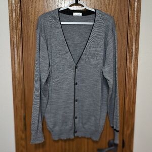 Women's King Kong Gray & Black Lightweight Cardigan Sweater, XXL